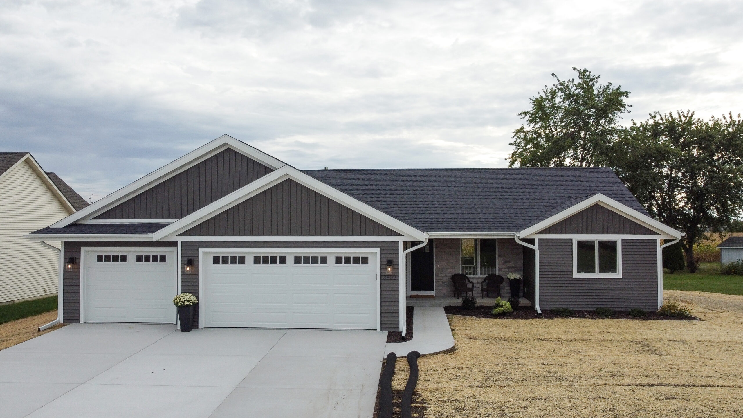 DCIM100MEDIADJI_0198.JPG Home Exterior